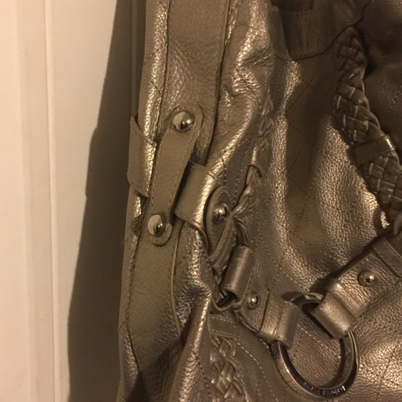 Isabella Fiore Quilted Carina XLarge Gold Metallic - Picture 5 of 8